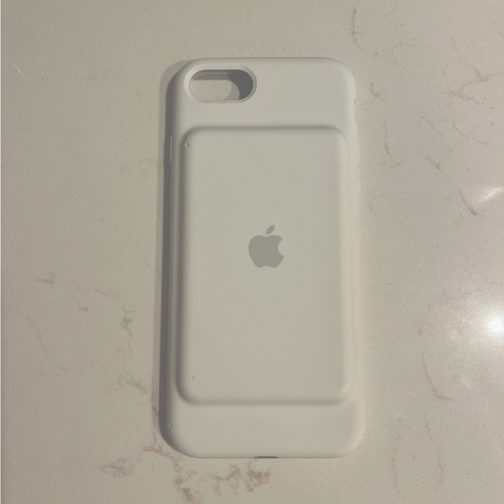 White Apple iphone 8 charging case / smart battery case